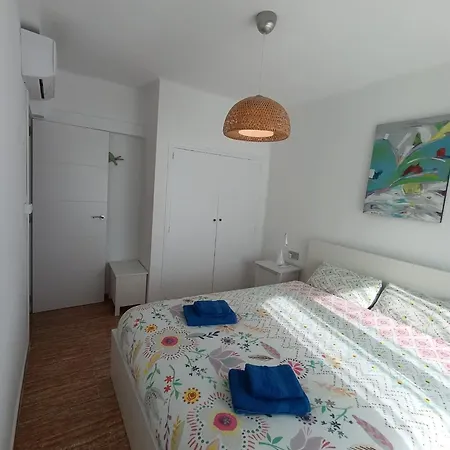Deveses 7 A Pie De Playa Y 2 Terrazas Con Vistas Al Mar Apartman