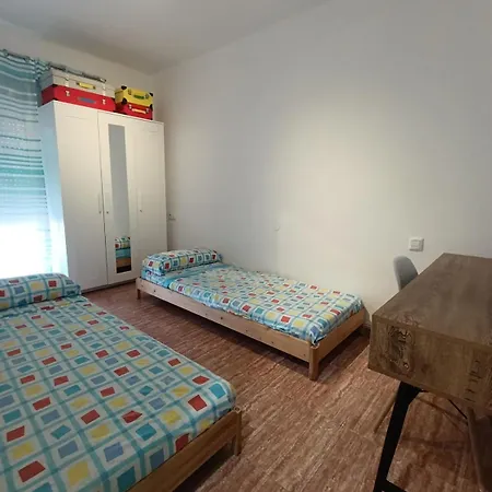 Apartamento Deveses 7 En Primera Línea De Playa *