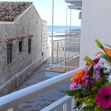 Deveses 7 A Pie De Playa Y 2 Terrazas Con Vistas Al Mar Διαμέρισμα *